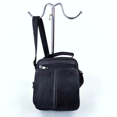 Borsa Tracolla Uomo in Vera Pelle Nero (Media)Art. 535