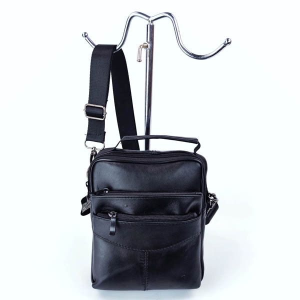 Borsa Tracolla Uomo in Vera Pelle Nero (Medio) Art. 527
