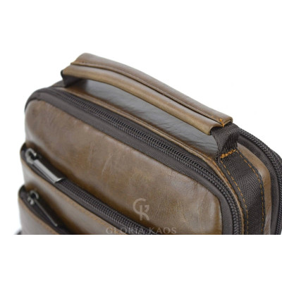 Borsa a tracolla in vera pelle di qualità superiore Art. 8817 Borsa a tracolla in vera pelle di qualità superiore Art. 8817